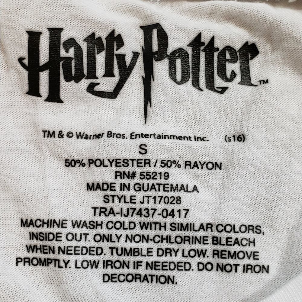 🩵Harry Potter White Graphic Hi-Low Short Sleeve Top Small - Picture 6 of 10